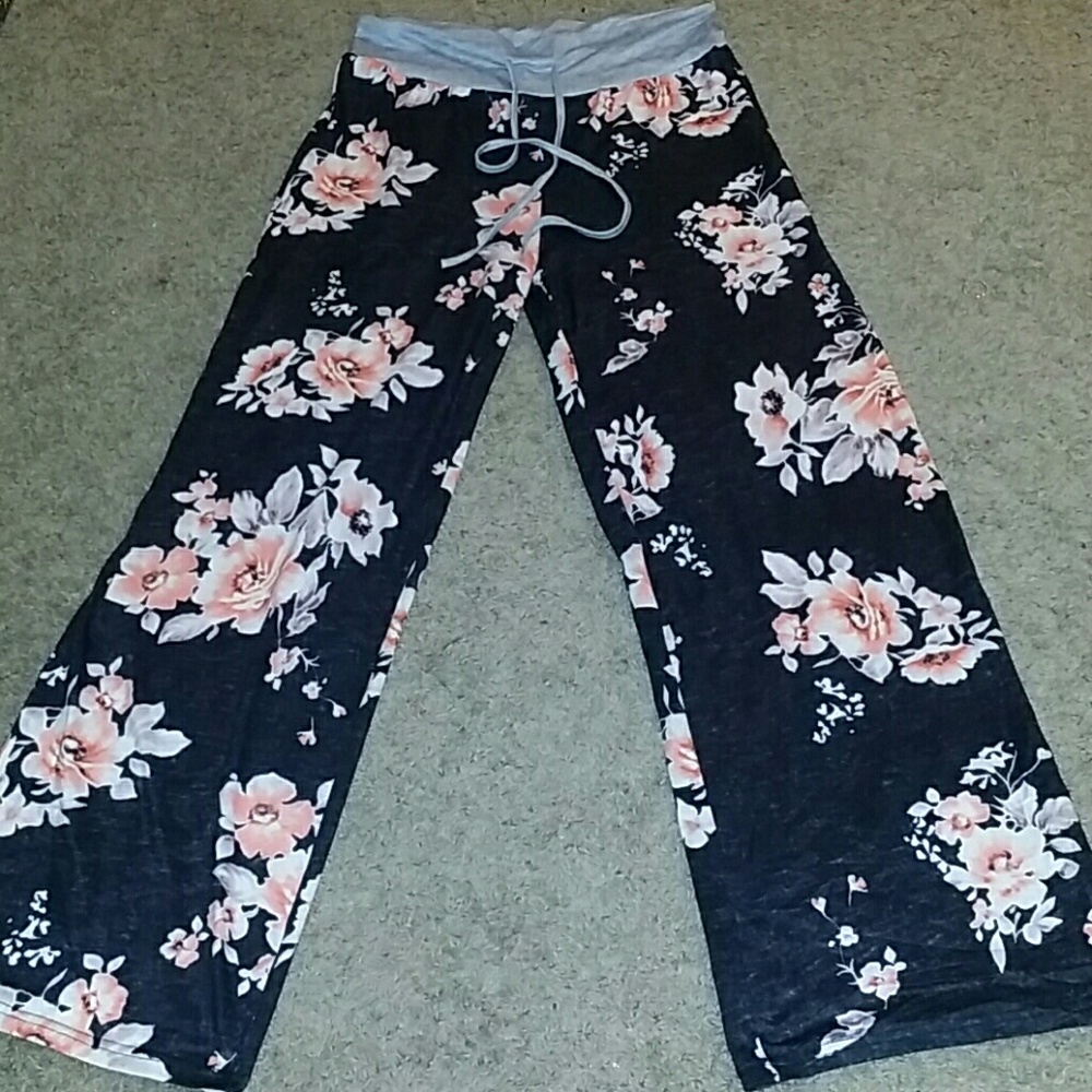 Super soft floral pant